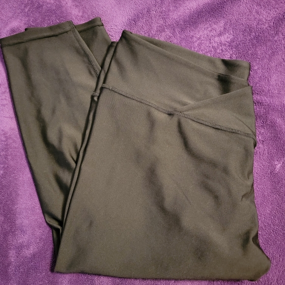 Obsession Capri leggings - Picture 5 of 6